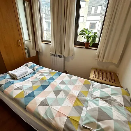 Gramadeto Two Bedroom Next To Gondola *